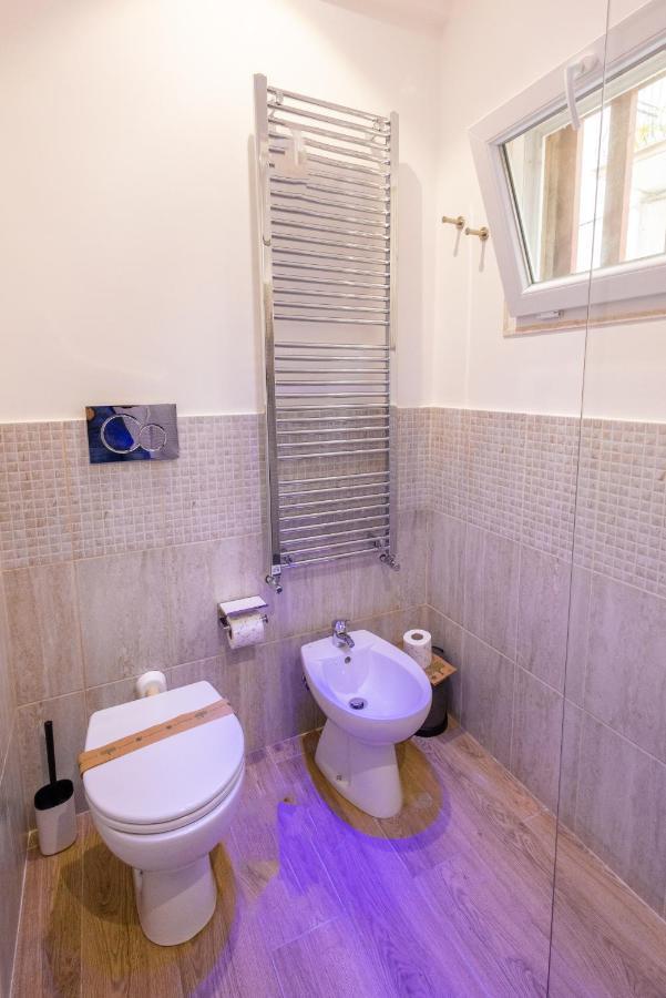 Lovely Rooms - Guest House Suites Triggiano Exterior foto